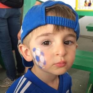 Meet your Posher, Costas